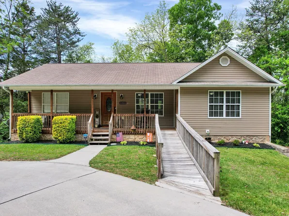 3305 Ridgeway Dr NW, Cleveland, TN 37312