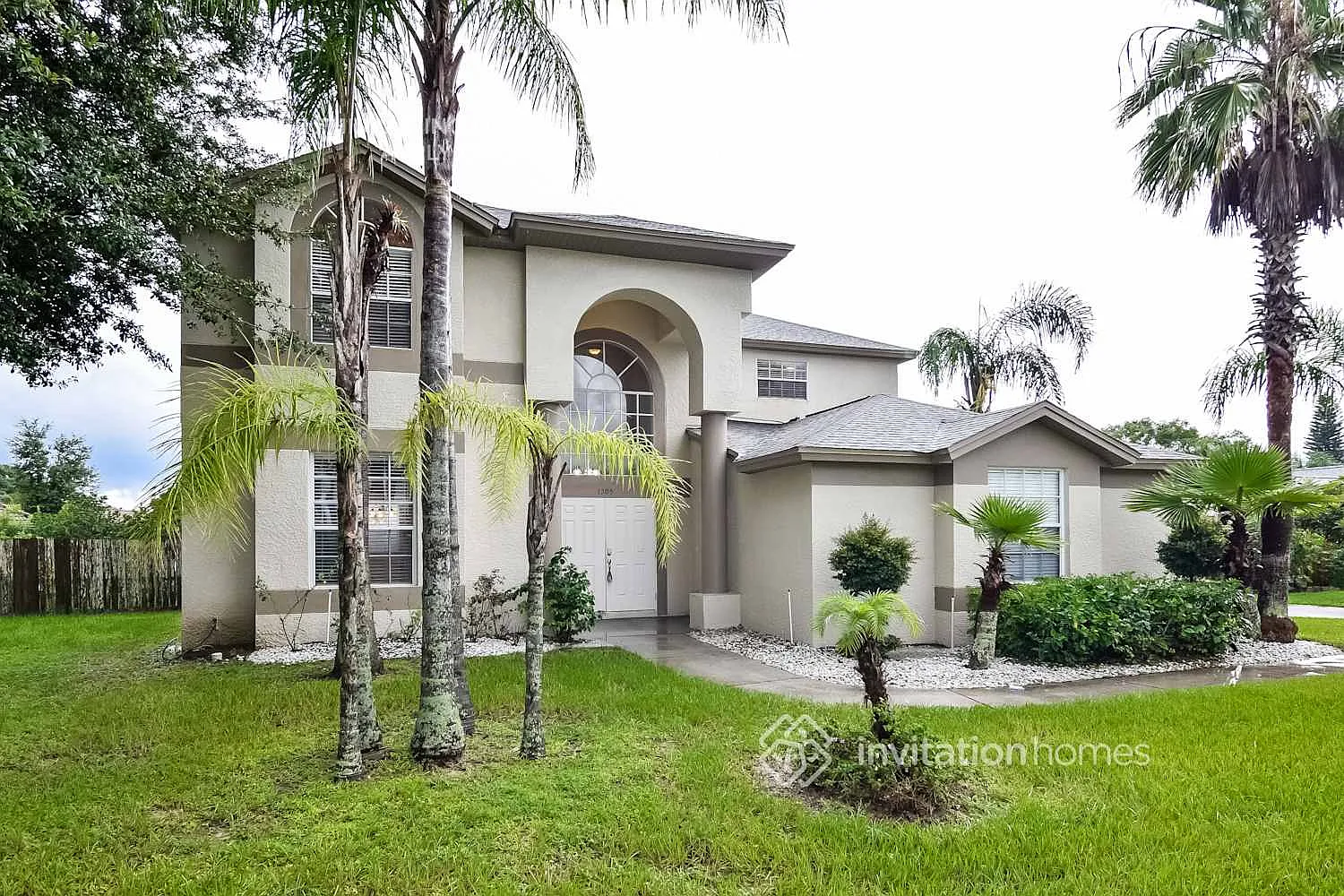 1205 Lausberg Pl Brandon, FL 33511 — Photo 2