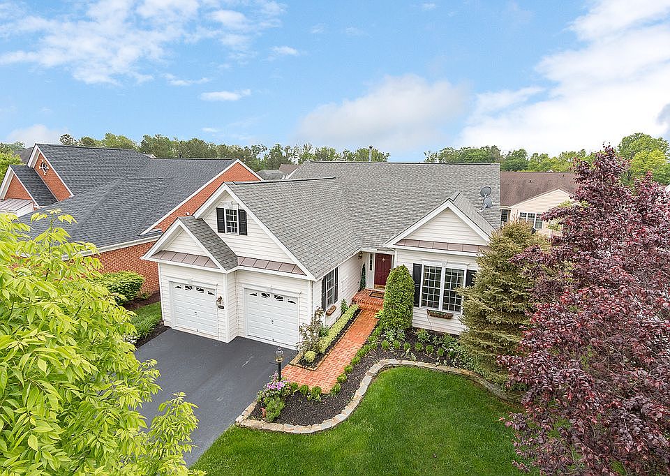 1st image of 15505 Alderbrook Dr