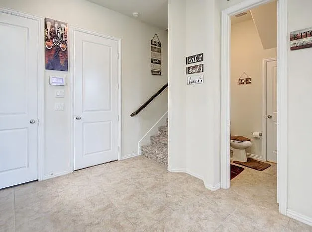 1646 Ryon Falls Dr — Photo 15