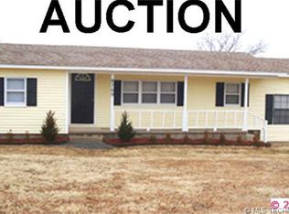 8269 Highway 82 Rd, Hulbert, OK 74441