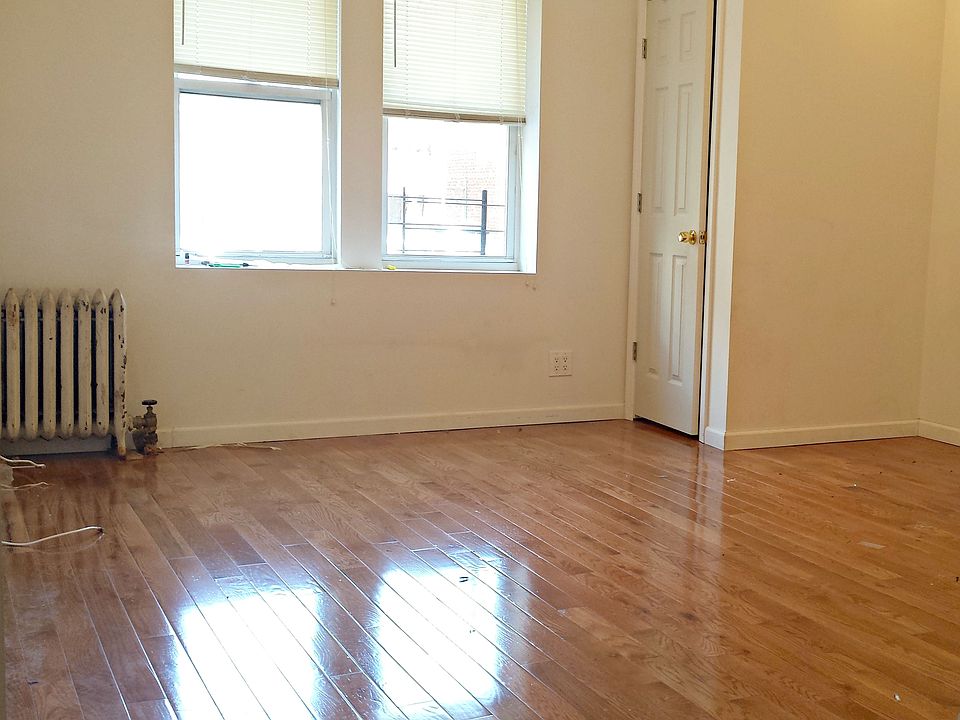 1st image of 1922 85th St APT A4