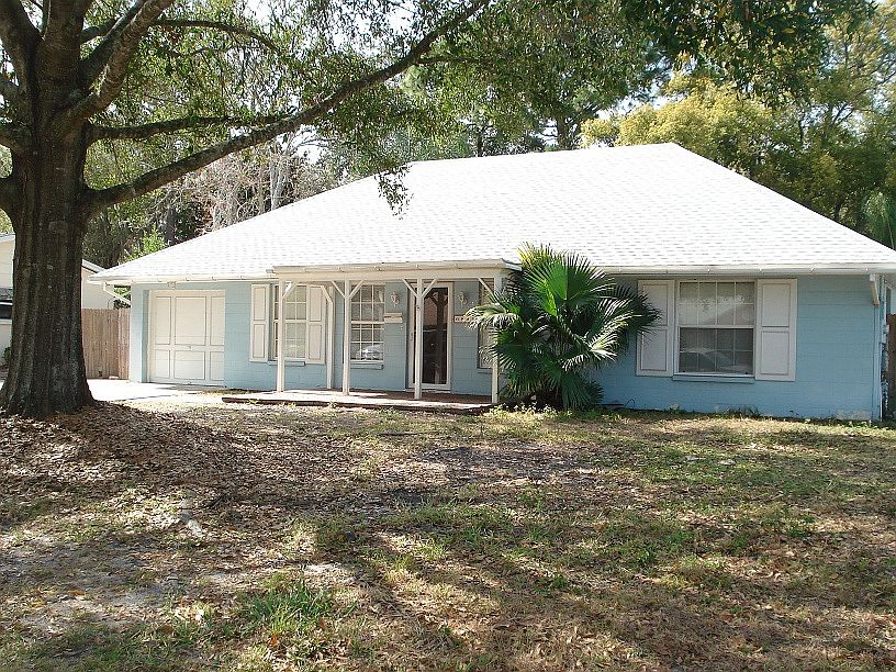 1st image of 6804 Mornay Ct
