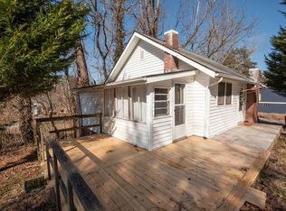 466 Harrison Ave, Franklin, NC 28734