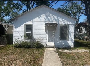 811 Theo Pwy, San Antonio, TX 78210