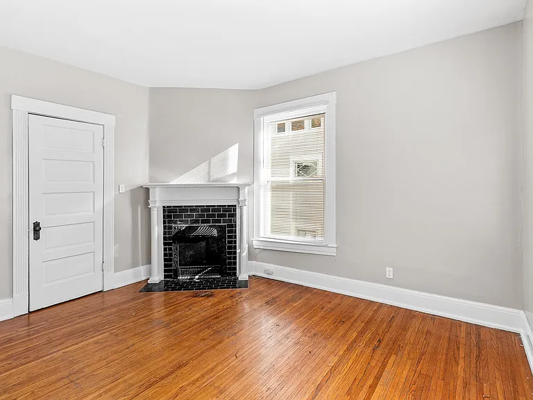 219 S Birchwood Ave #3 — Photo 11