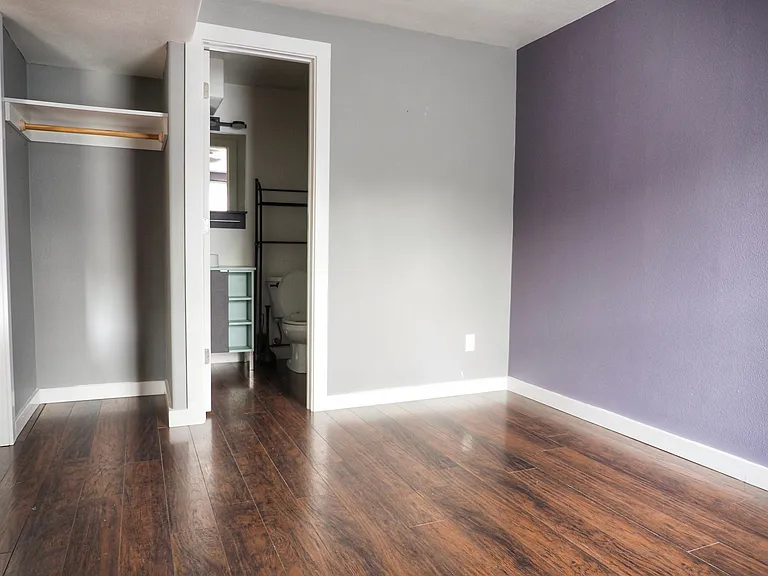 702 SW Cheltenham St — Photo 24