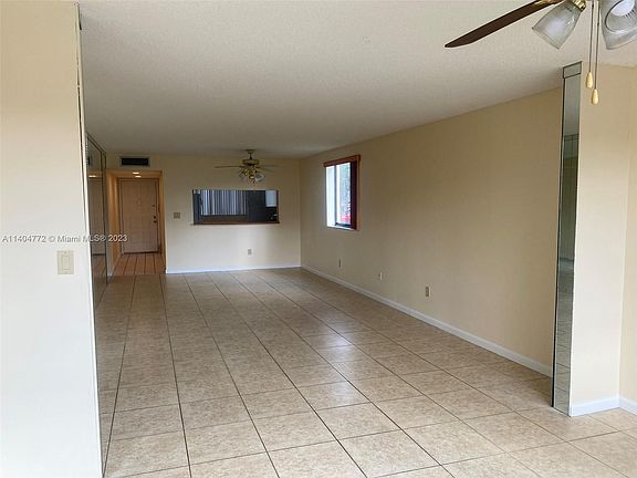 4th image of 10324 E Clairmont Cir #101
