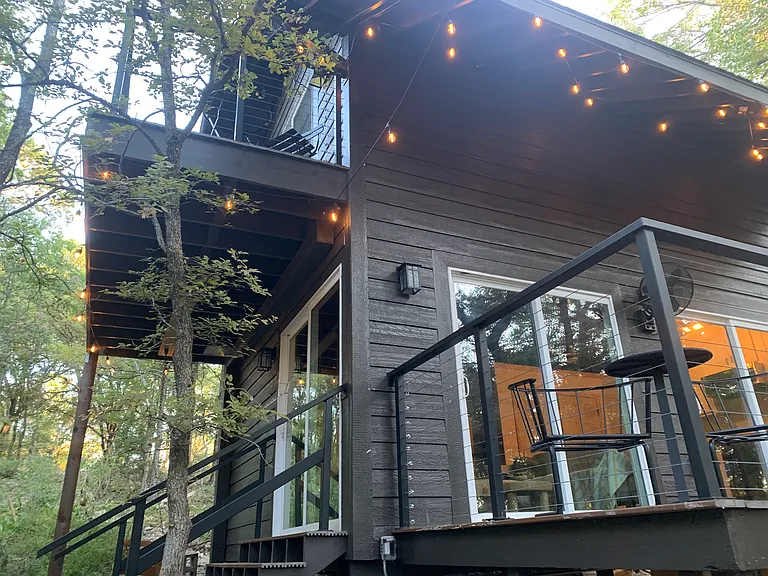 126 Private Road 109 — Photo 3