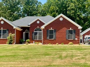 176 Forest Home Dr, Trinity, AL 35673
