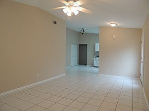 5th image of 148 Paramount Dr