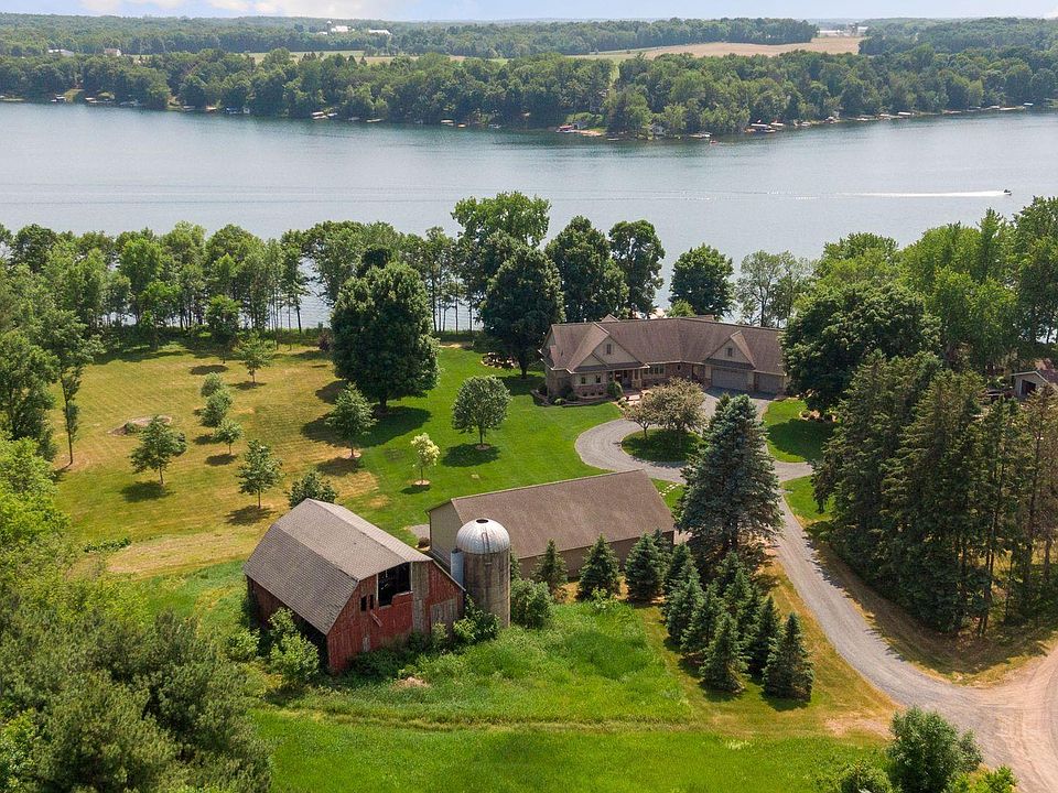 1712 Sunny Vale Ln, Centuria, WI 54824 MLS 6404181 Zillow