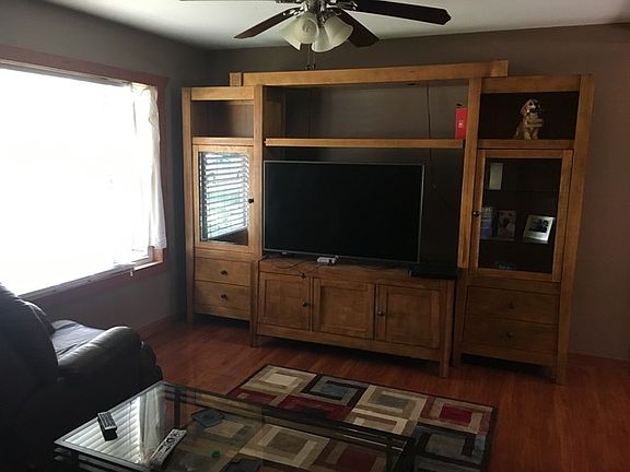 4th image of 722 Hiawatha Dr