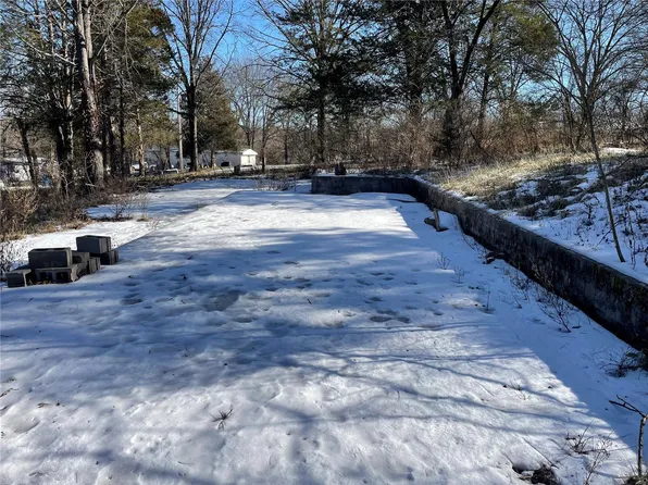 4740 Boulder Dr, Hillsboro, MO 63050