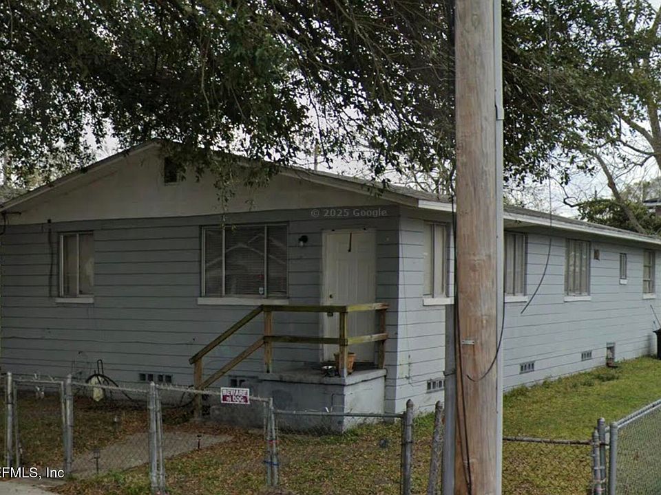 1st image of 1814 W 2ND Street