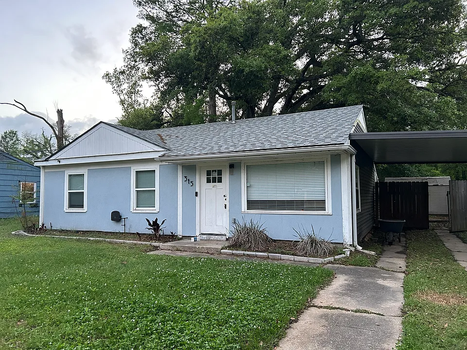 315 Amelia St