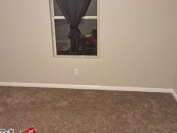 5th image of 1157 N 1340 West Cir