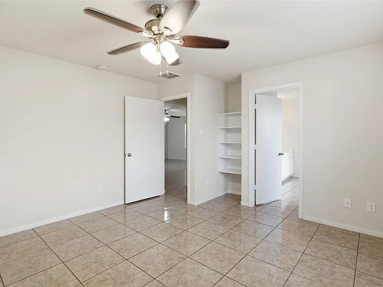 12530 Greencanyon Dr — Photo 16
