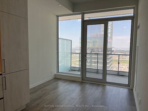 5th image of 7890 Jane St #4005