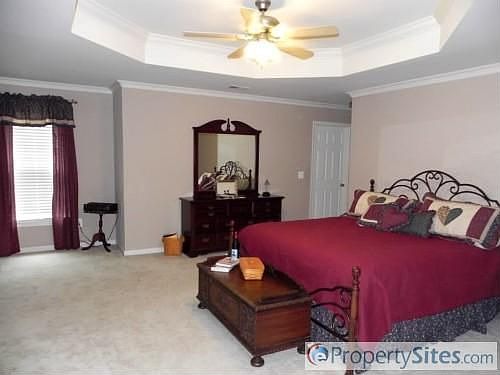 4th image of 563 Breckenridge Way