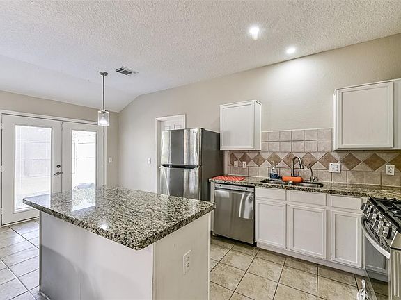 3rd image of 4806 Monarch Glen Lane