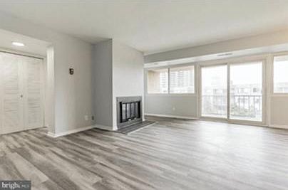 Living Area -Unfurnished