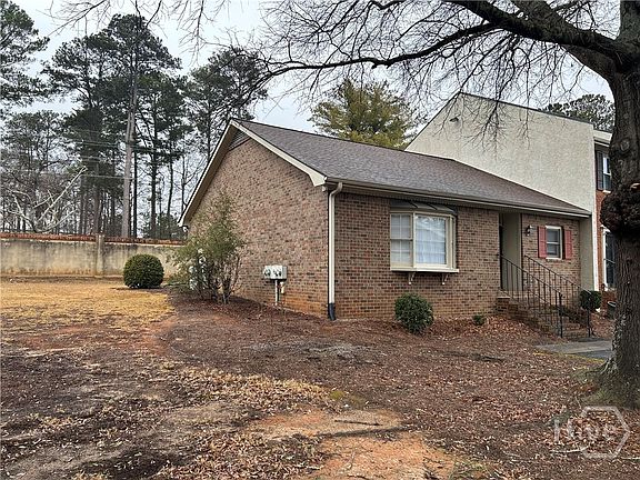 2nd image of 250 Cleveland Rd APT 219