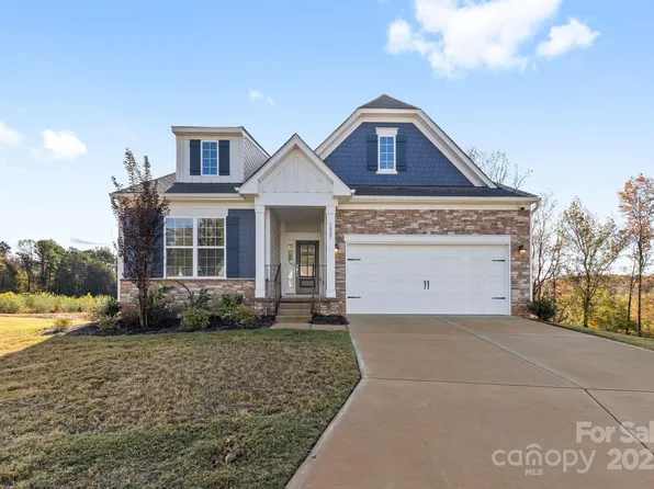 3027 Findley Rd, Statesville, NC 28625