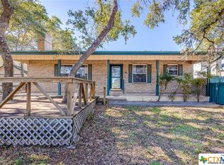 547 Lake Frst, Canyon Lake, TX 78133