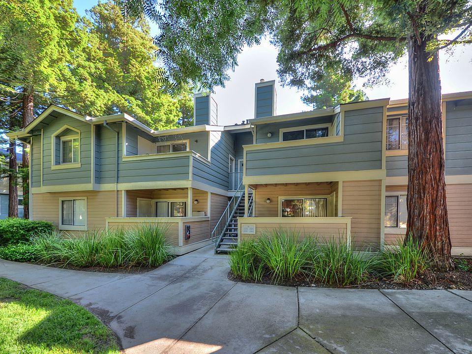 1st image of 2705 Somerset Park Cir
