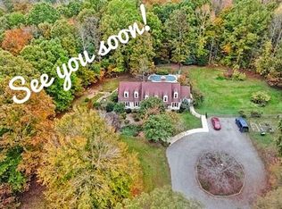 221 Cedar Post Ranch Rd, Bumpass, VA 23024