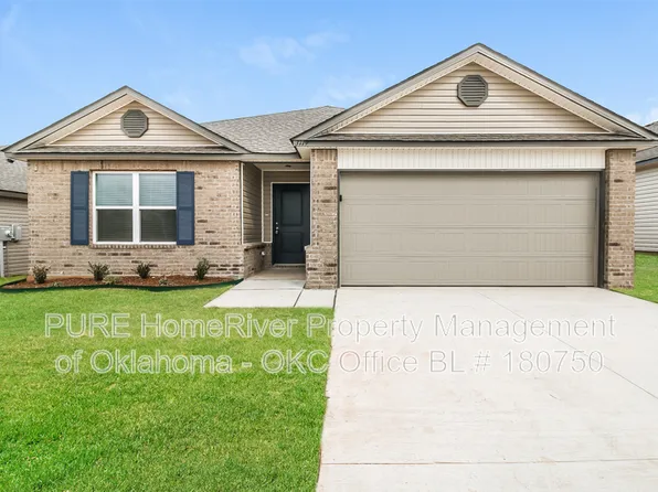 3119 Valley Dr, Chickasha, OK 73018