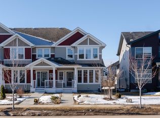 11919 35th Ave SW, Edmonton, AB T6W 4N3