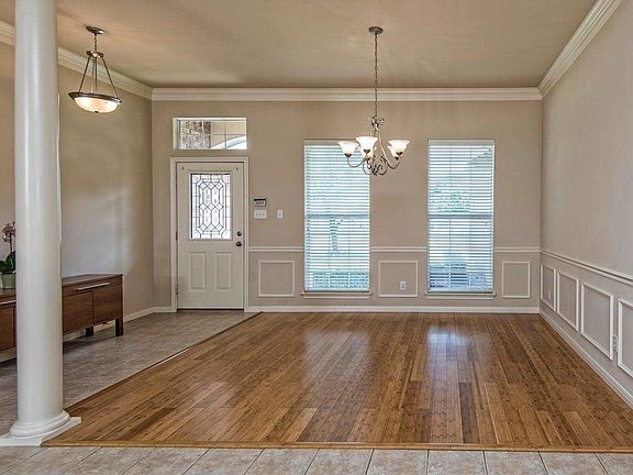 4th image of 610 Chapel View Dr