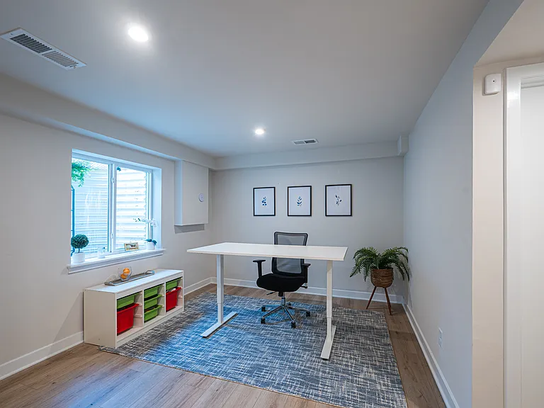 408 Serenity Cir — Photo 12