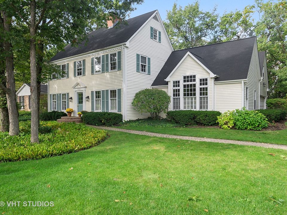 1st image of 934 Longwood Dr