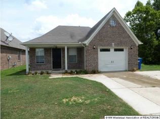 8958 Settlers Path Dr, Olive Branch, MS 38654