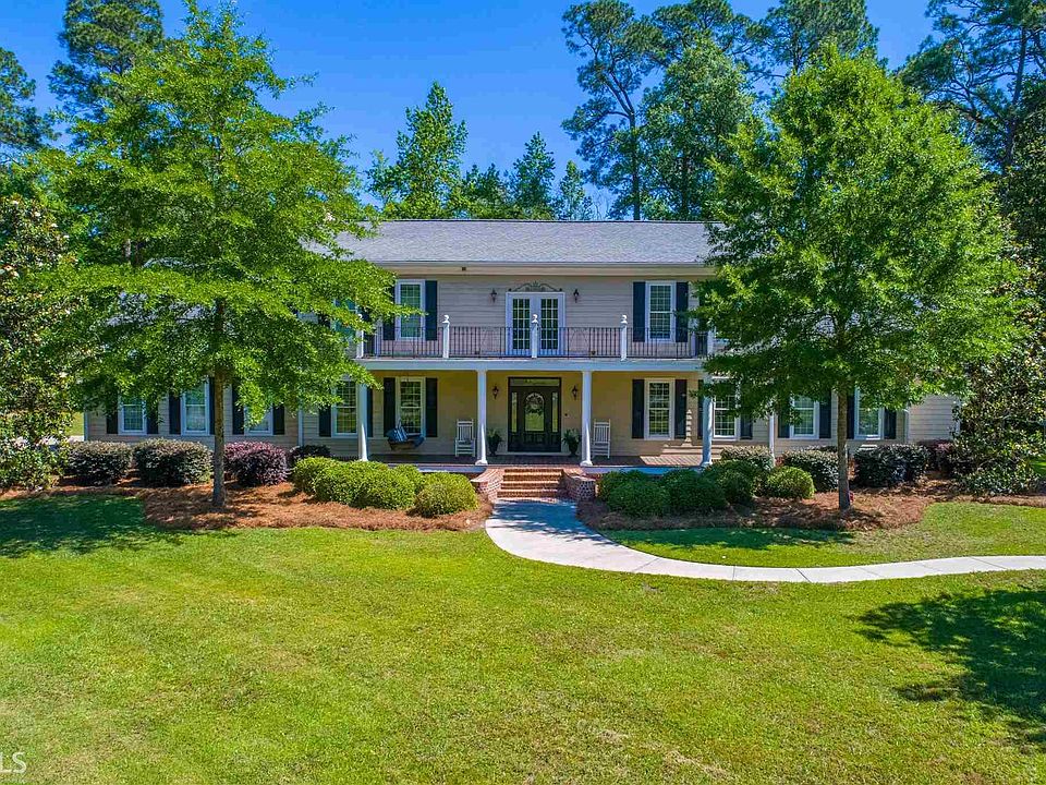 1st image of 201 Azalea Dr #16-17