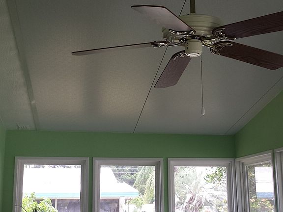 3rd image of 5008 Santa Barbara Ave