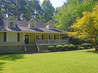 417 Gatewood Dr, Greenwood, SC 29646
