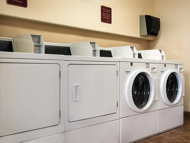 5025 Niagara Ave, San Diego-Laundry Room