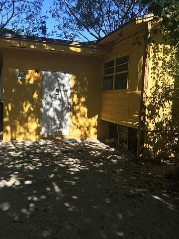 2nd image of 212 Ryan Ave