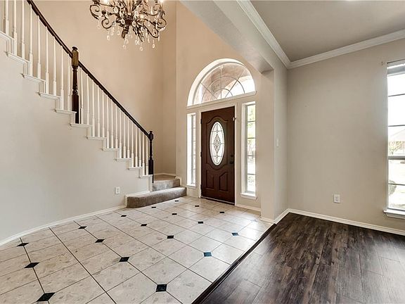 5th image of 7509 Euclid Dr