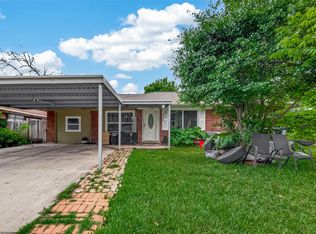 2111 Hickory Ln, Pasadena, TX 77502