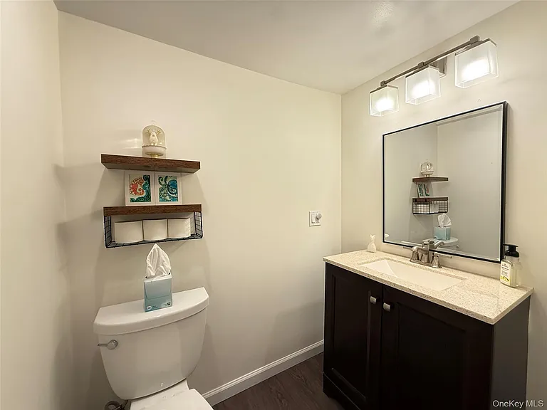 31 Jacobson Ave — Photo 18