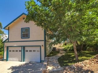 800 Glen View Ln, Twin Peaks, CA 92391