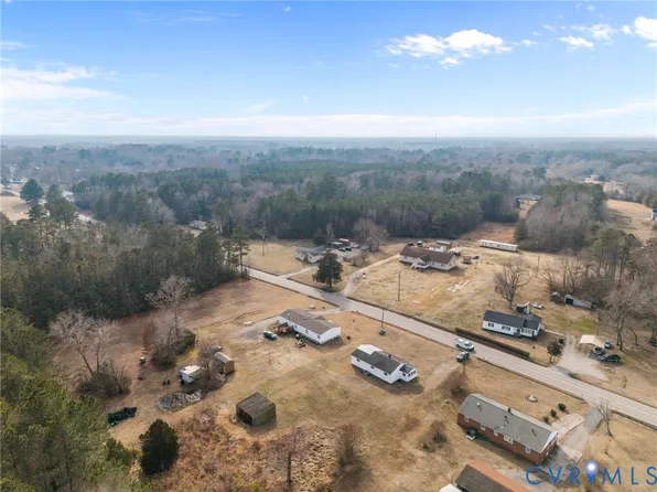 10187 Birch Island Rd, Wakefield, VA 23888