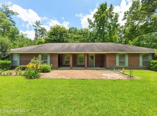 1034 Hope Dr, McComb, MS 39648