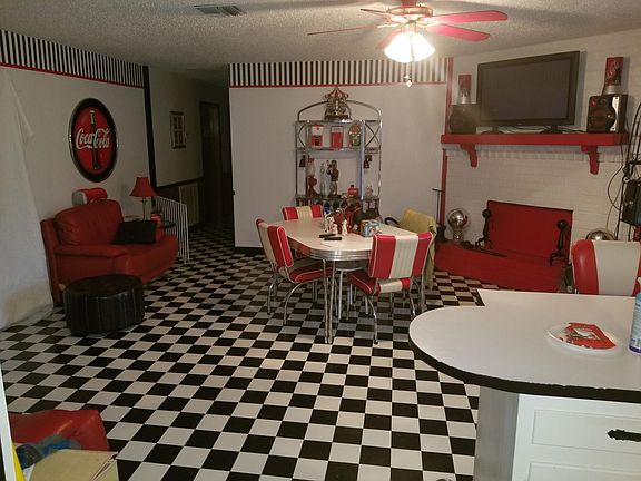4th image of 321 Saint Pierre Blvd