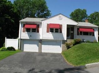 102 Valentine St, Fall River, MA 02720